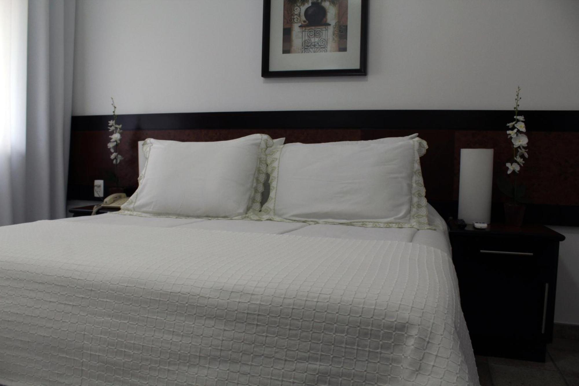 Hotel Dom Henrique Timóteo Kültér fotó