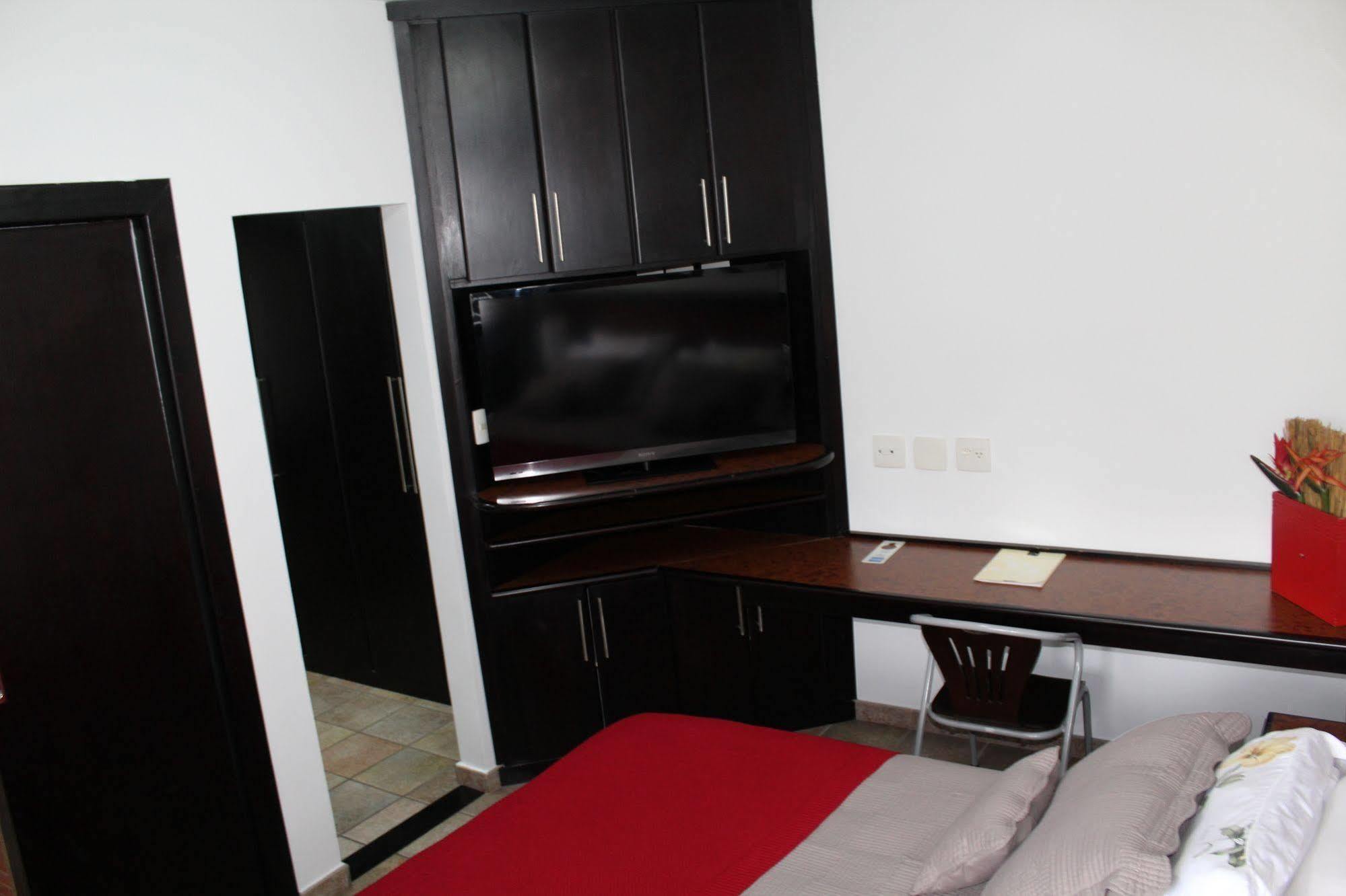 Hotel Dom Henrique Timóteo Kültér fotó